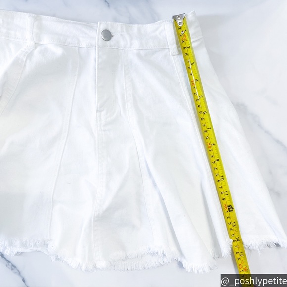 White denim raw cut hem mini skirt - Picture 13 of 16
